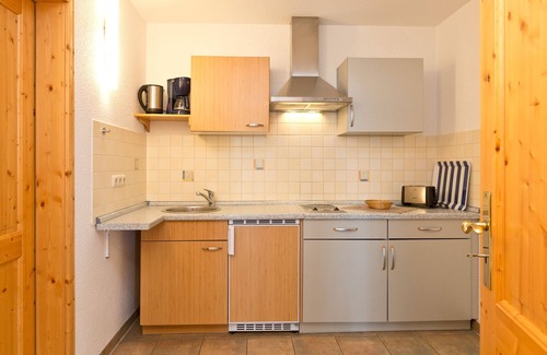 Muritz Apartment | Holiday Apartment 'Maribell Jabel' with Lake View, Terrace and Wi-Fi