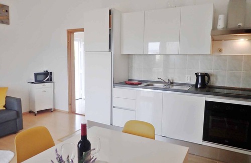 Seline Apartment | Holiday apartment mit Klimaanlage und Meerblick