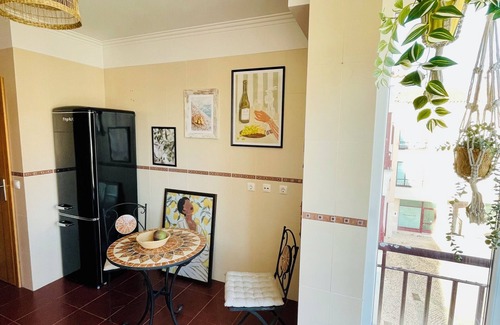 Almoinha Apartment | Holiday apartment or home office with a view of Lisbon & the Atlantic coast.