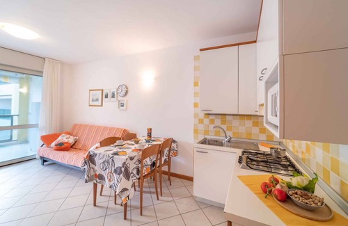 Bibione Lido del Sole Apartment | Holiday apartment with balcony and air conditioning