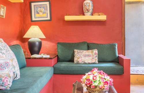 La Sorrueda House | Holiday Home “Casa Rural CaSaro” with Pool, Mountain View, Terrace & Wi-Fi