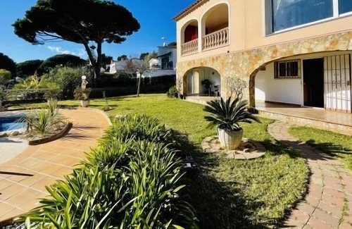 El Vilar d'Aro House | Holiday house Sant Feliu de Guixols for 1 - 8 persons with 4 bedrooms - Holiday home
