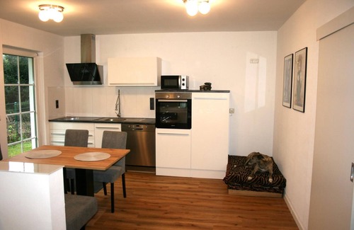 Dedenborn House | Holiday Home 'Haus Am Rurufer' with Private Terrace and Wi-Fi