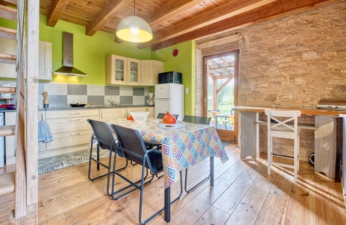 Sainte-Orse House | Holiday Home 'À La Ferme' with Private Terrace and Private Garden