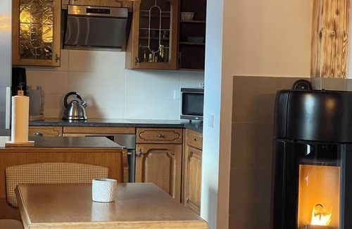 Wolfsberg House | Holiday Home 'Almhaus-Klippitz' with Direct Access to Ski Slopes, Garden & Wi-Fi