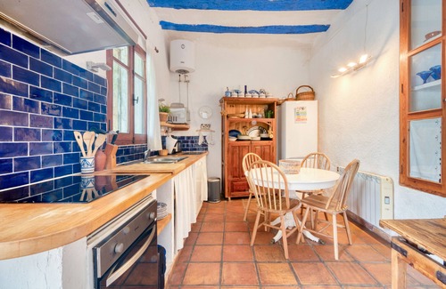 Beniali House | Holiday Home 'Ca la Pasita 26' with Pool, Mountain Views and Wi-Fi