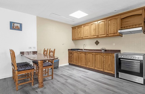 La Garita House | Holiday Home Casa Carmencita with Sea Views, Pool and Wi-Fi