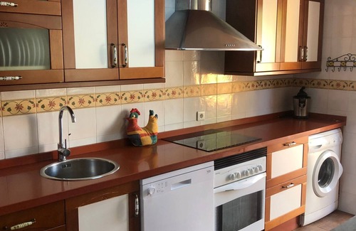 Punta Umbria House | Holiday Home 'Casa Marquesa' with Private Pool, Wi-Fi and Air Conditioning