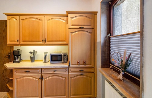 Bad Sachsa House | Holiday Home 'Fewo Jaeger' with Mountain View and Wi-Fi