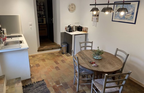 Noyers-sur-Jabron House | Holiday Home 'Le Vieux Fournil' with Mountain View