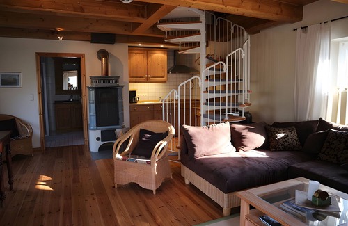 Karolinenkoog House | Holiday Home 'Gänsehaus' with Private Terrace and Private Garden