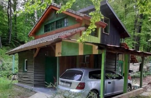 Samobor House | Holiday Home Green Side Cottage - Two Bedroom Holiday Home