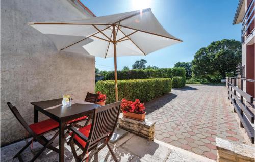 Hrboki Apartment | Holiday Home Hrboki V