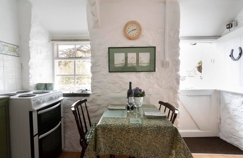 Pennant Cottage | Holiday Home in Ceredigion near Seashore