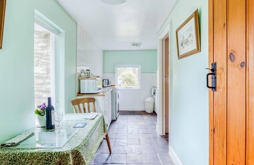 Llanon House | Holiday Home in Ceredigion Near Sea Beach
