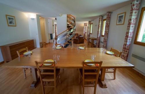 Giez Apartment | Holiday home in Haute-Savoie near Lake Annecy