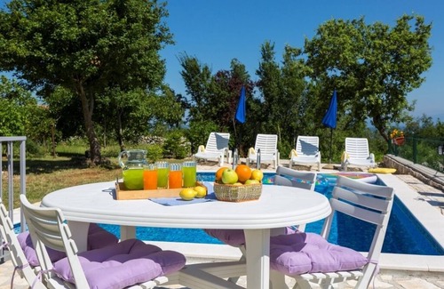 Bartici House | Holiday Home in Labin with Terrace, Air condition, WIFI, Washing machine (4866-1)