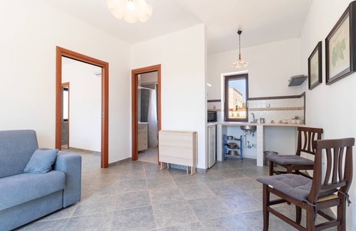 Alcanterini Apartment | Holiday Home 'Ladislao' with Private Terrace, Private Garden and Air Conditioning