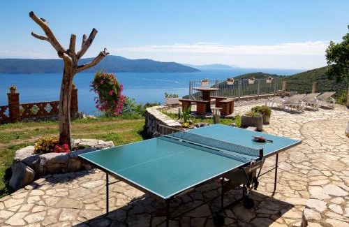 Sveta Jelena House | Holiday Home Kristijana by Interhome