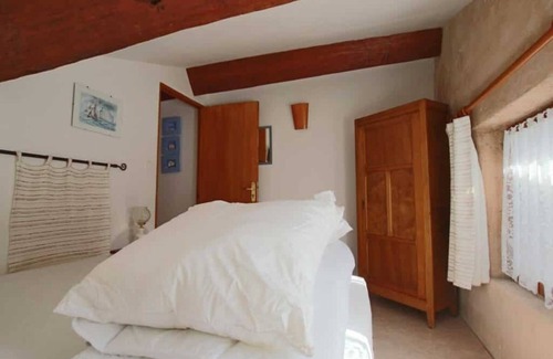Romegoux House | Holiday Home 'L' Oléronaise' with Private Terrace and Private Garden
