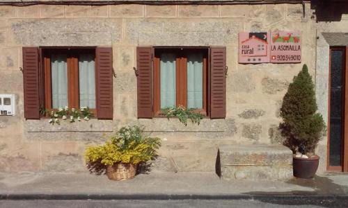 Hoyos del Espino House | Holiday Home La Asomailla