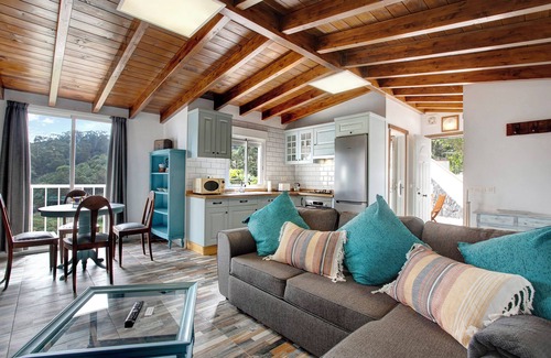 Tegueste House | Holiday Home "La Bodega de Julián" with Mountain Views, Private Pool and Wi-Fi