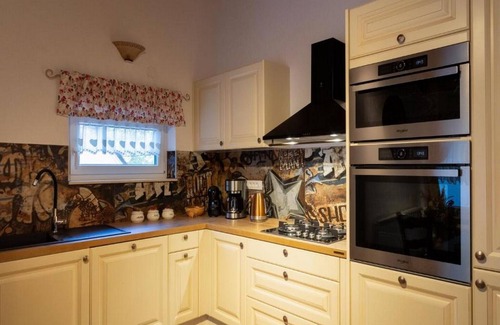 Samobor House | Holiday Home Lupita 1 - Two Bedroom Holiday Home with Terrace and jacuzzi