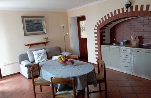 Mosenice House | Holiday home mit Terrasse und Meerblick