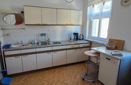 Beeskow House | Holiday Home 'Marienblick' with Private Terrace, Private Garden and Wi-Fi