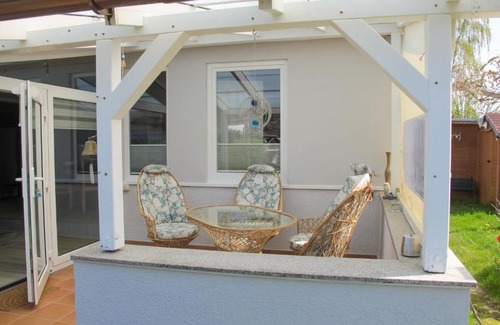 Loissin House | Holiday Home Philipp by Interhome