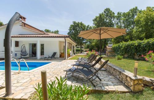 Kapelica Villa | Holiday Home Rea