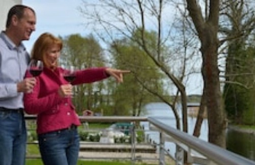 Storkow Apartment | Holiday home Seebrise* FW B2 right on the lake