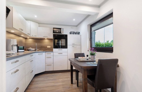 Oesterwurth House | Holiday Home 'Tina' with Private Terrace, Private Garden and Wi-Fi