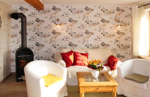 Neuenkirchen House | Holiday Home Tribbevitz by Interhome