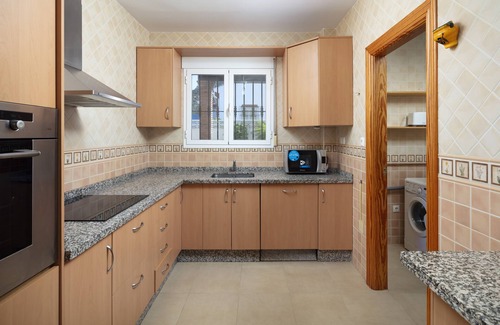 Puente de Salia House | Holiday Home 'Villa Ju-mi' with Mountain View and Wi-Fi