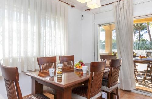 La Goba House | Holiday Home Villa Meli by Interhome