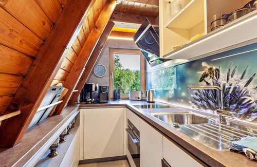 Frenkhausen House | Holiday Home 'Villa Natura' with Mountain View, Terrace, Garden & Wi-Fi