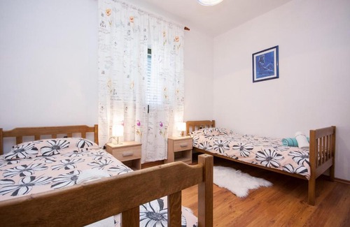 Goris House | Holiday Home Vjeko