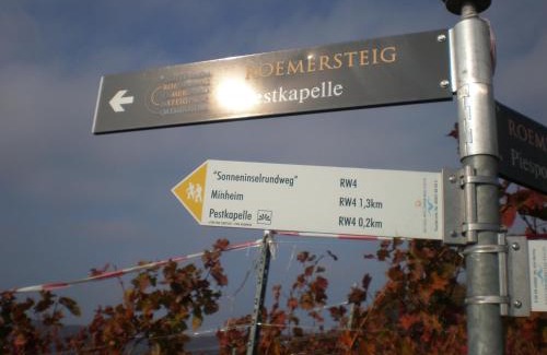 Minheim House | Holiday Home Weingut Mertes