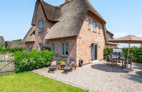 Utersum House | Holiday home with 2 bedrooms