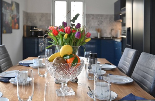 Puddemin House | Holiday home with thatched roof, large property and private road to the port