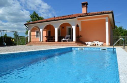 Snasici Villa | Holiday Home Zahtila