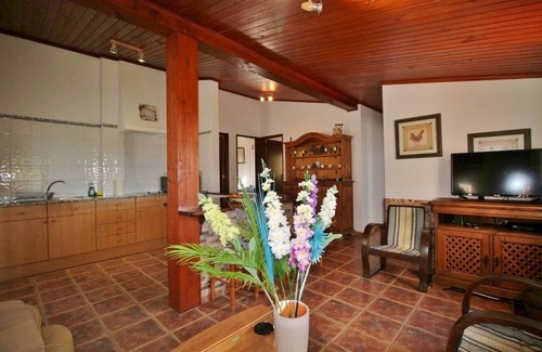 Espiche Other | Holiday homes on property with vines and collective pool near the Praia da Luz