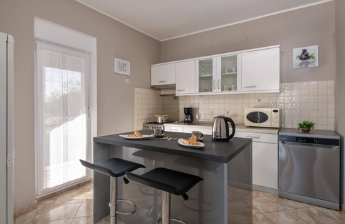 Belavici House | Holiday house Belavići for 1 - 10 persons with 4 bedrooms - Holiday home