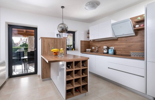 Pinezici Villa | Holiday House Ena in Marcana