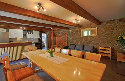 Otocac Villa | Holiday house Green Oasis