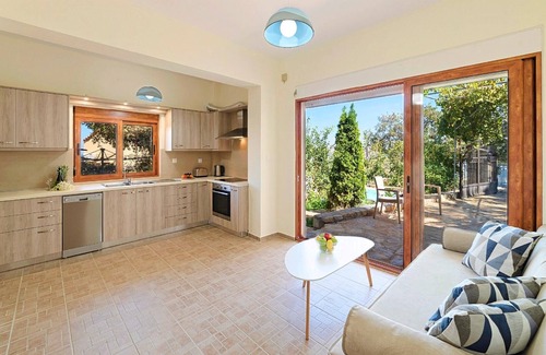 Kastellos House | Holiday house Kastellos for 1 - 12 persons with 4 bedrooms - Holiday house