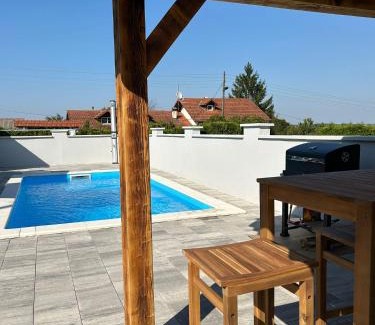 Kutina Villa | Holiday House Renata