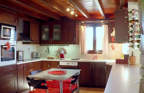 Salamis House | Holiday house Salamina for 1 - 19 persons with 6 bedrooms - Holiday home