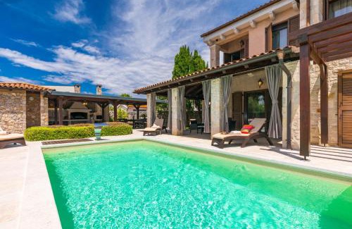 Porat House | Holiday house SEASCAPE I with private pool and spacious garden